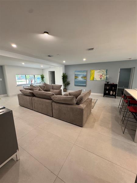 Image 31 of 34 For 417 26th Dr  