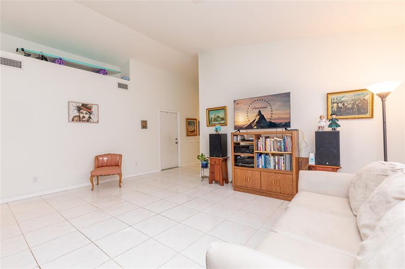 Image 10 of 37 For 857 133rd Avenue