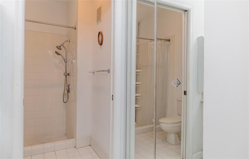 Image 24 of 37 For 857 133rd Avenue