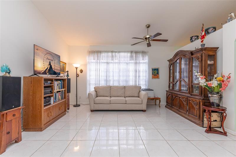Image 7 of 37 For 857 133rd Avenue