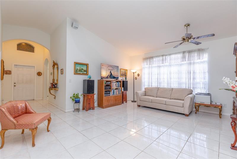 Image 8 of 37 For 857 133rd Avenue