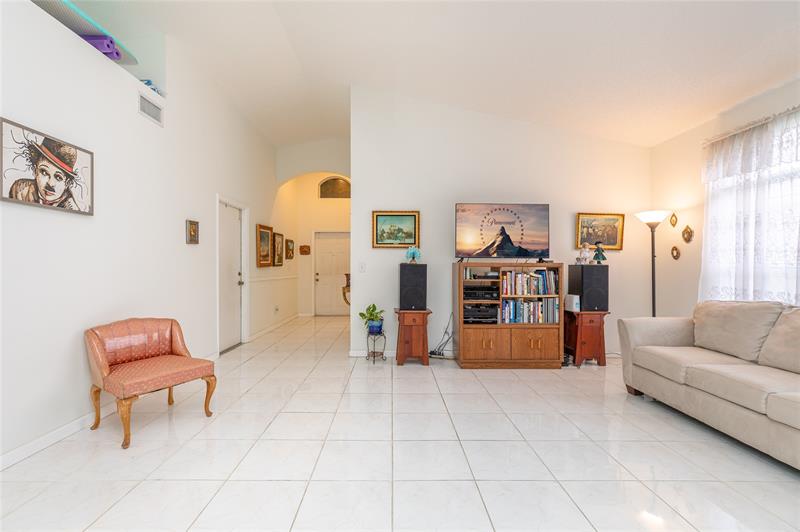 Image 9 of 37 For 857 133rd Avenue