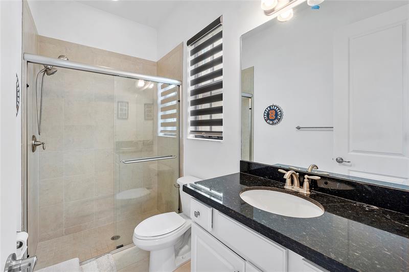 Image 33 of 77 For 9330 Meridian Dr E