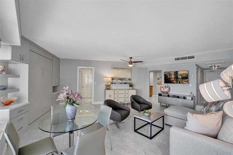 Image 15 of 80 For 3800 Galt Ocean Dr  1002