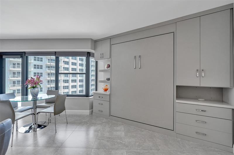 Image 18 of 80 For 3800 Galt Ocean Dr  1002