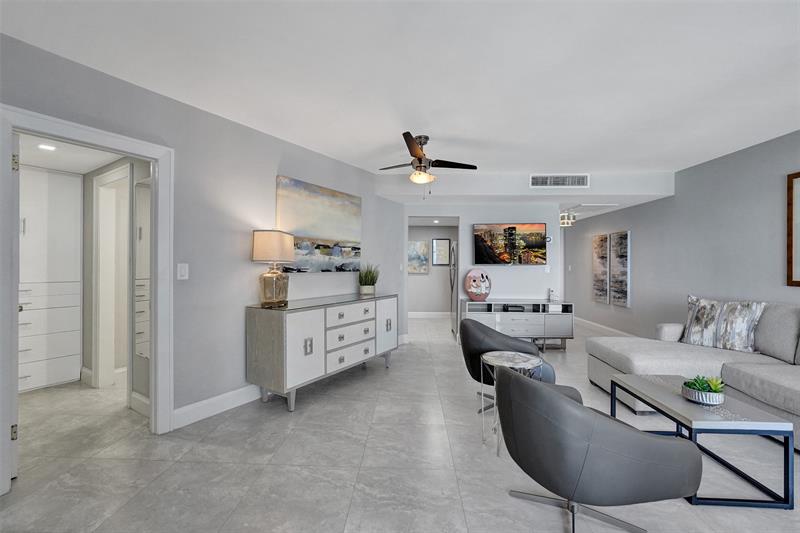 Image 20 of 80 For 3800 Galt Ocean Dr  1002