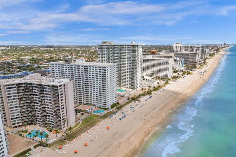 Image 55 of 80 For 3800 Galt Ocean Dr  1002