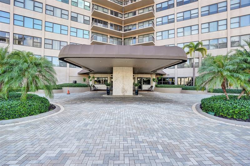 Image 63 of 80 For 3800 Galt Ocean Dr  1002