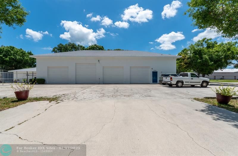 Details for 1521 South Niemeyer Cir, Port St Lucie, FL 34952