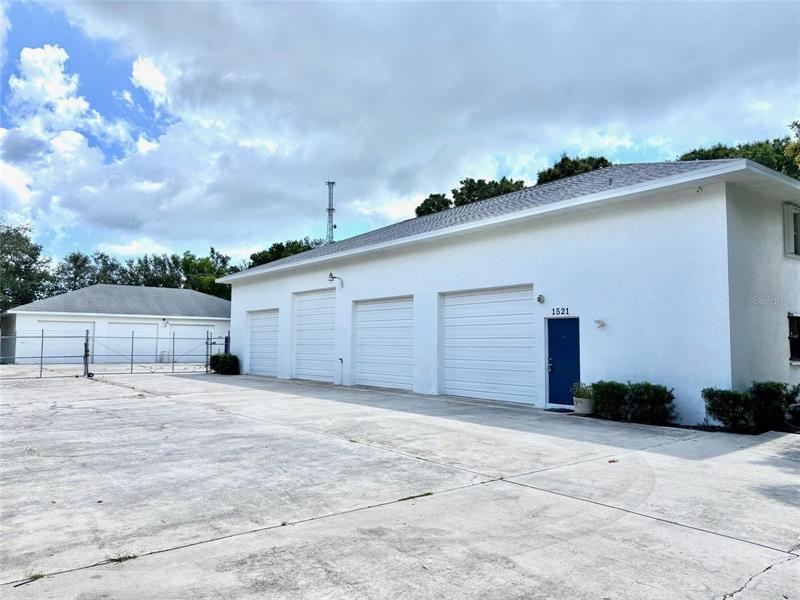 Image 6 of 43 For 1521 South Niemeyer Cir