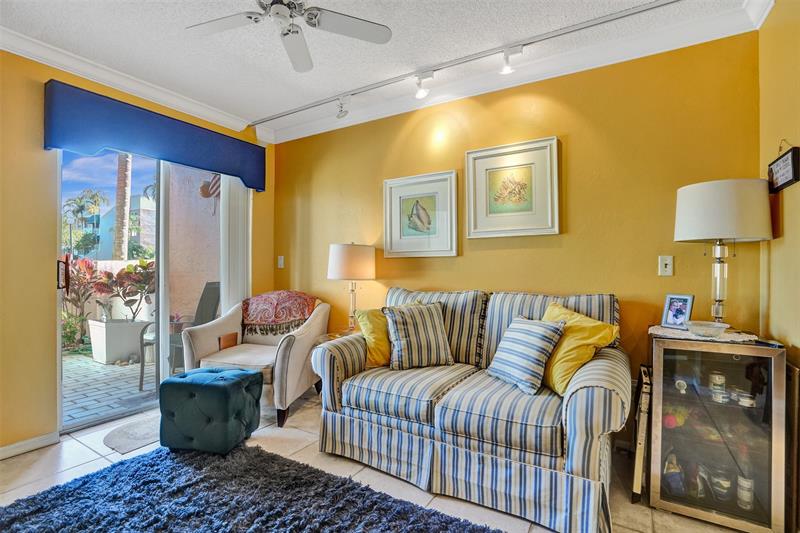 Image 17 of 37 For 7412 Granville Dr  112
