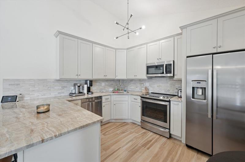 Image 15 of 34 For 9867 Boca Gardens Trl  D