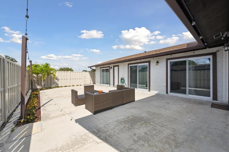Image 4 of 34 For 9867 Boca Gardens Trl  D