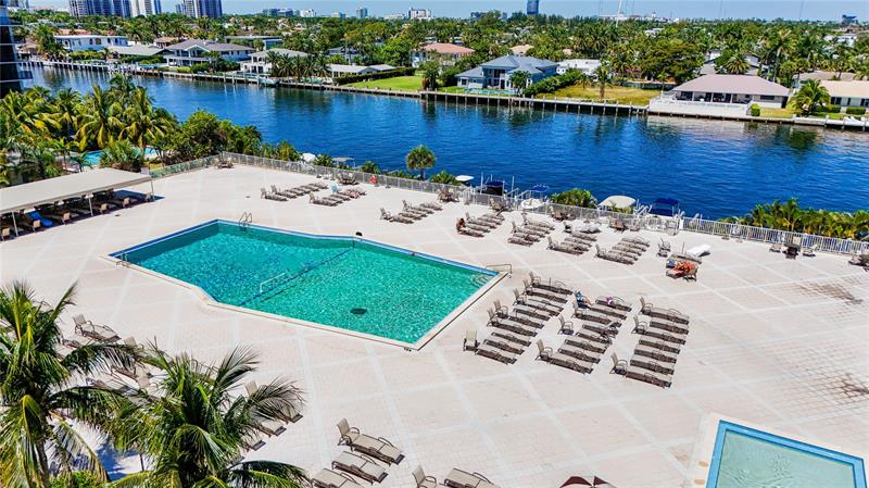 Image 33 of 37 For 1980 Ocean  10c