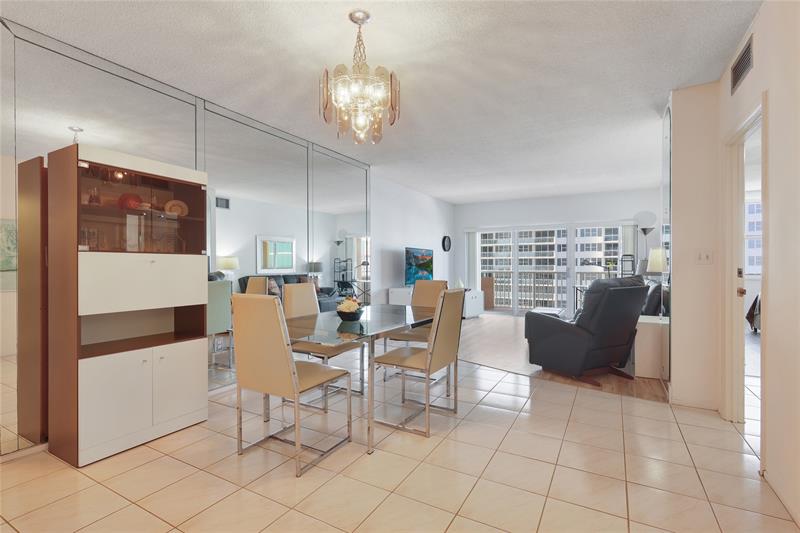 Image 4 of 37 For 1980 Ocean  10c