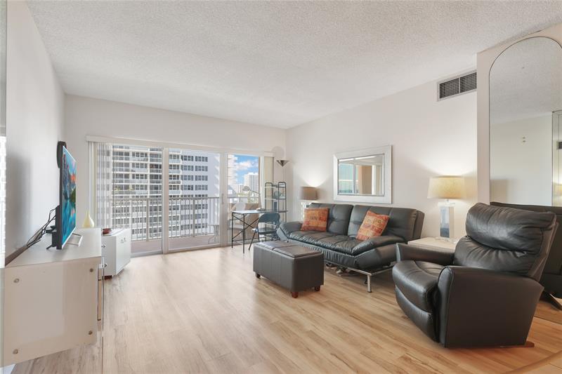 Image 7 of 37 For 1980 Ocean  10c