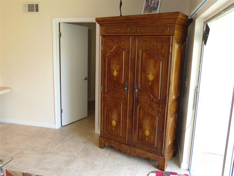 Image 15 of 67 For 9880 Marina Blvd  1503