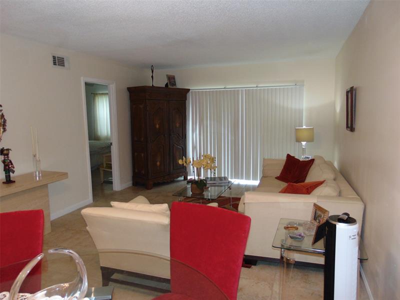 Image 22 of 67 For 9880 Marina Blvd  1503