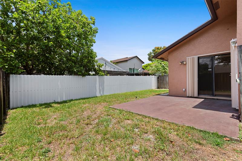 Image 38 of 43 For 5581 98th Way