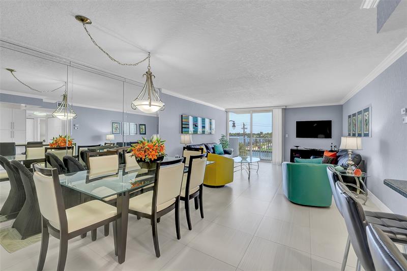 Image 28 of 34 For 211 Ocean Dr  405