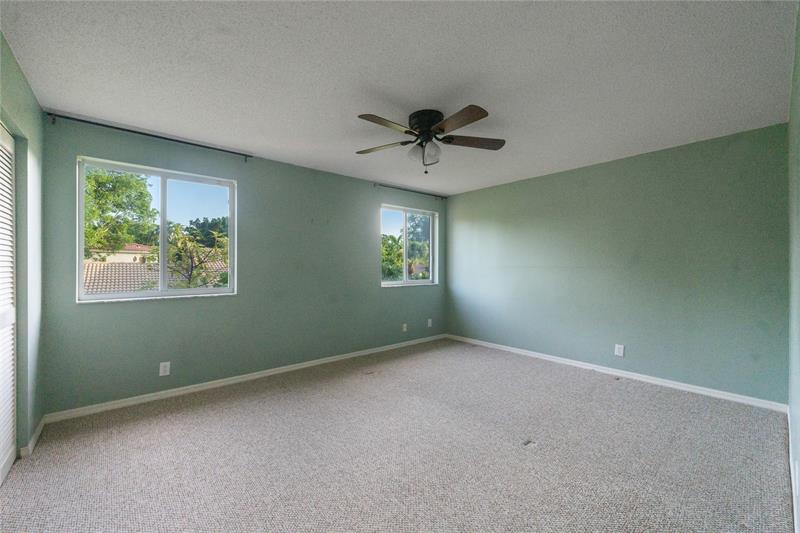 Image 15 of 19 For 10772 14th Pl