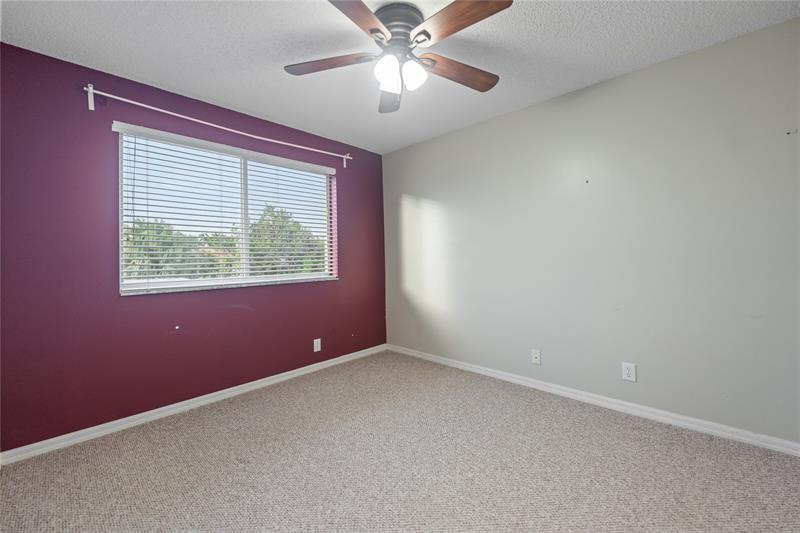 Image 18 of 19 For 10772 14th Pl