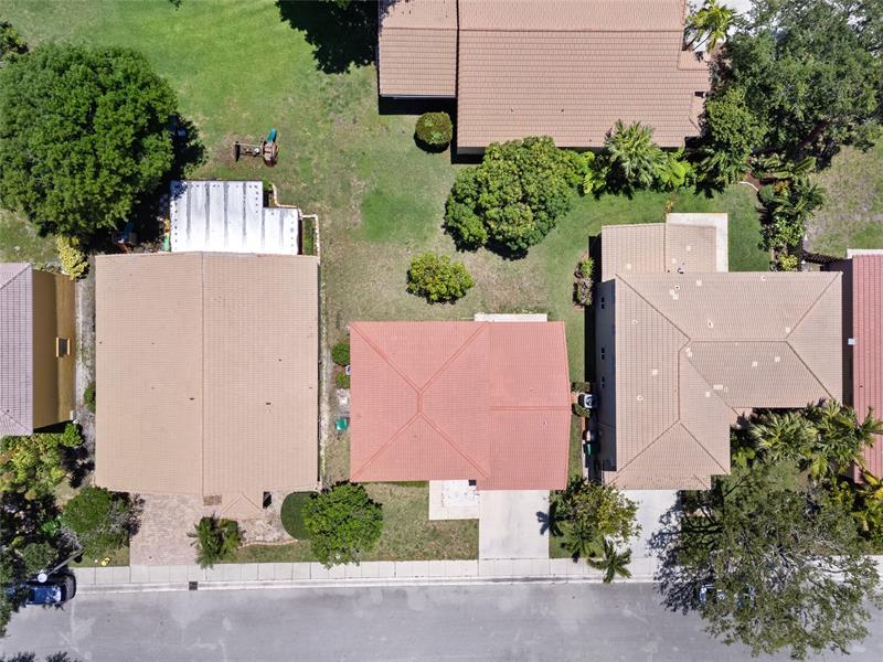 Image 3 of 19 For 10772 14th Pl