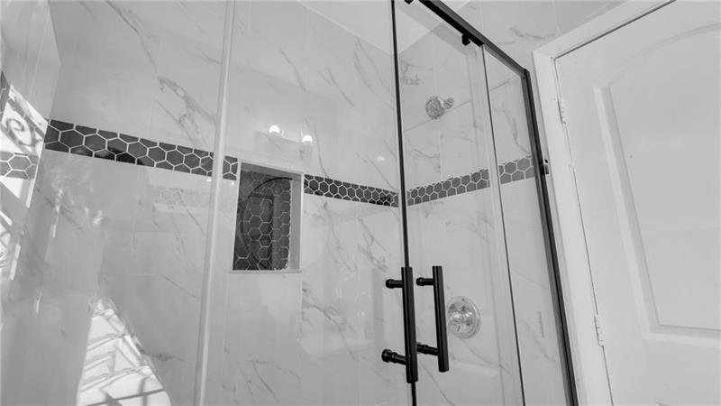Image 17 of 19 For 465 119th Street