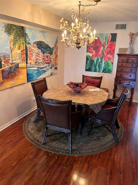 Image 21 of 25 For 3311 Perimeter Dr  3311