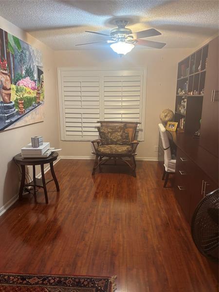 Image 7 of 25 For 3311 Perimeter Dr  3311