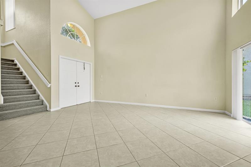 Image 12 of 50 For 2802 165th Ave