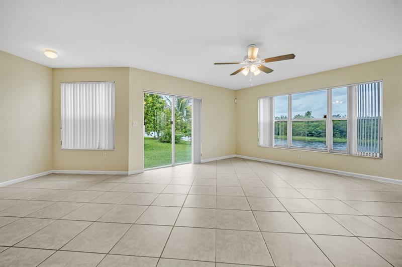 Image 18 of 50 For 2802 165th Ave