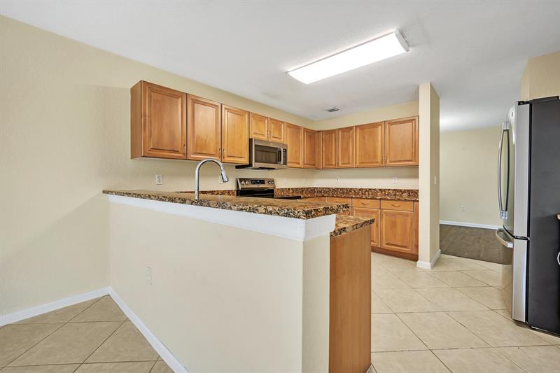 Image 6 of 50 For 2802 165th Ave