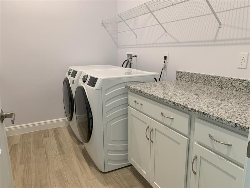 Image 15 of 36 For 2737 Ashfield Dr