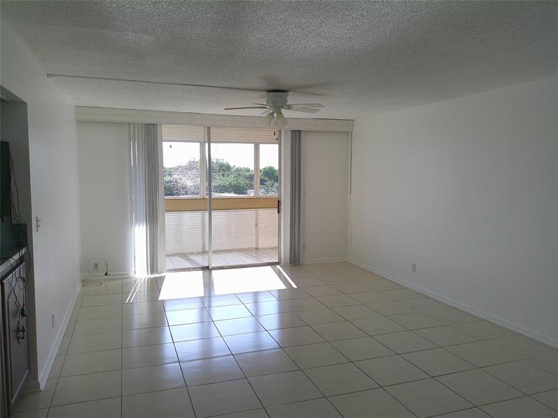 Image 10 of 34 For 403 68th Ave  519