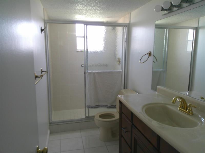 Image 15 of 34 For 403 68th Ave  519