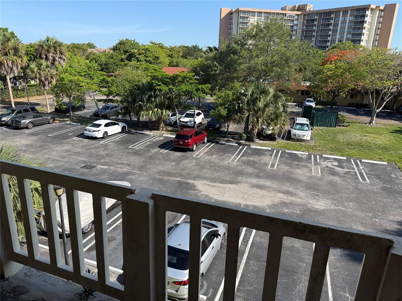 Image 16 of 18 For 10762 La Placida Dr  7-306
