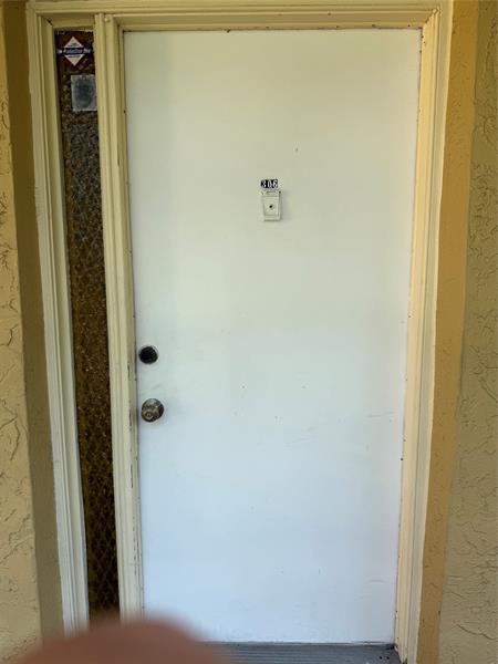 Image 3 of 18 For 10762 La Placida Dr  7-306