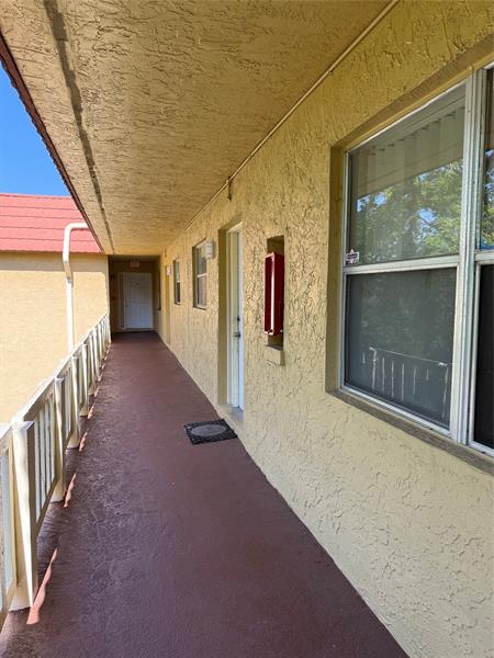 Image 4 of 18 For 10762 La Placida Dr  7-306