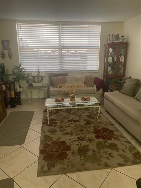Image 6 of 15 For 6890 Royal Palm Blvd  208h