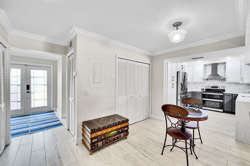 Image 15 of 46 For 3319 Oak Dr  3319