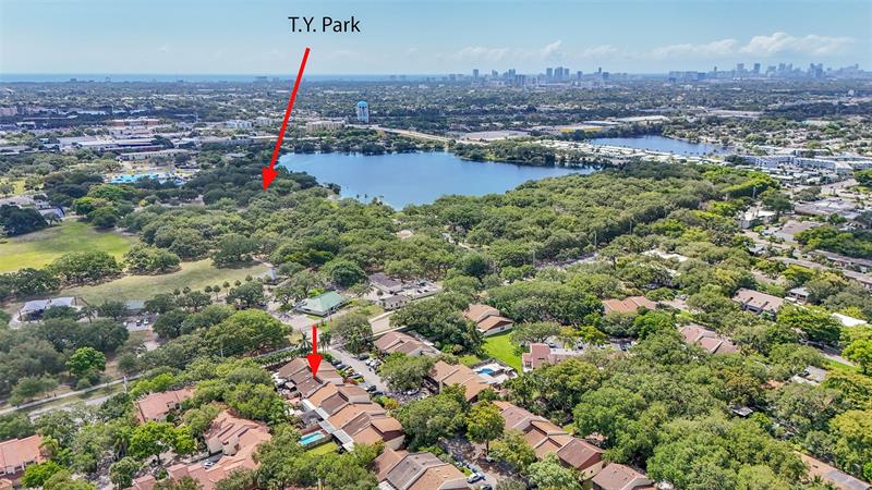 Image 41 of 46 For 3319 Oak Dr  3319