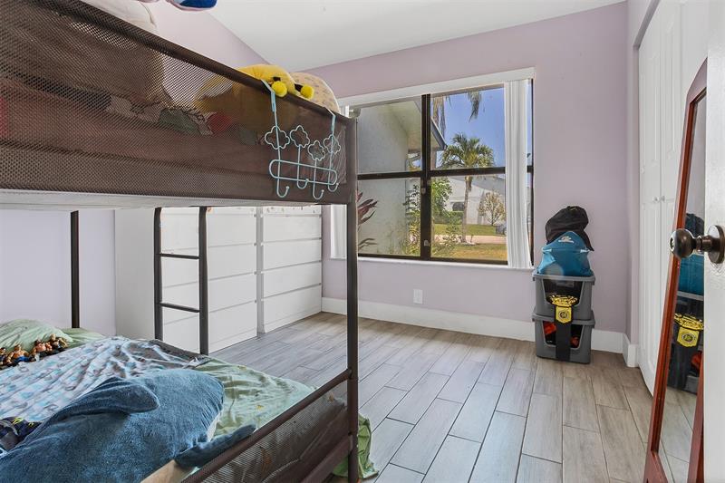 Image 25 of 42 For 8213 100th Dr  8213