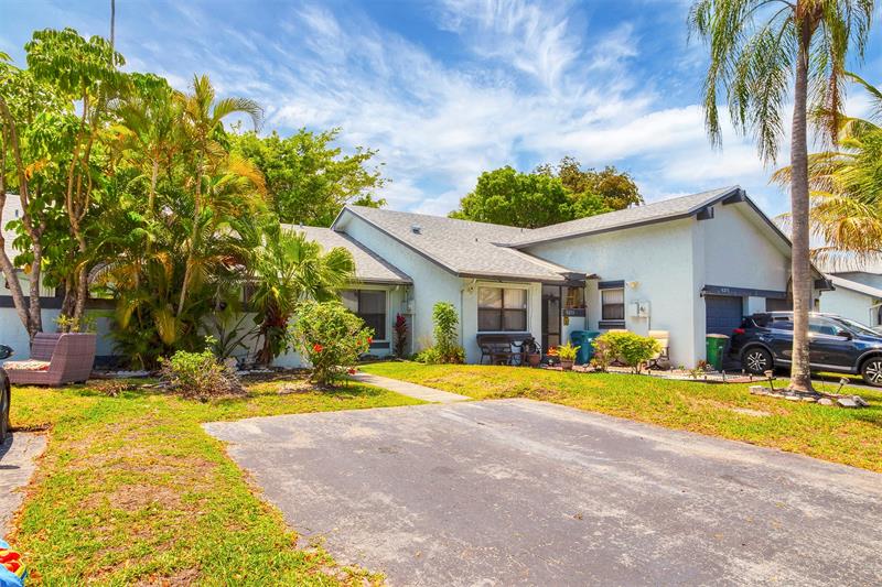 Image 6 of 42 For 8213 100th Dr  8213