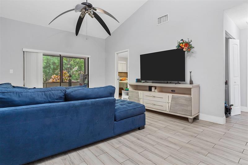 Image 9 of 42 For 8213 100th Dr  8213