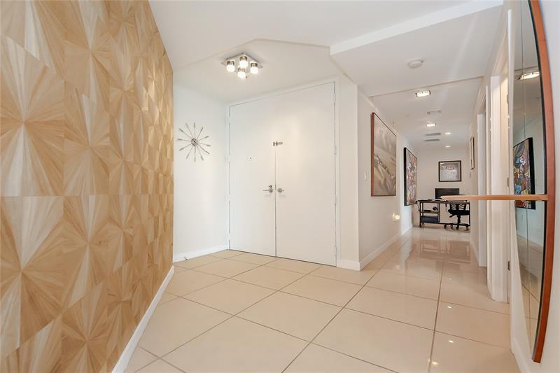 Image 4 of 19 For 1111 1st Ave  Ph3920