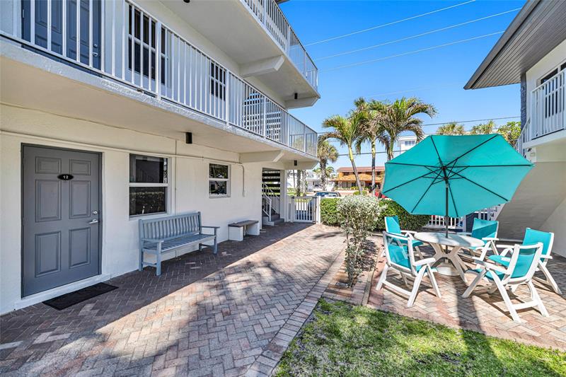 Image 29 of 32 For 4520 El Mar Dr  2