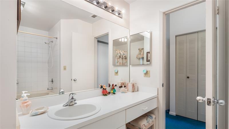 Image 17 of 43 For 4020 72nd Way