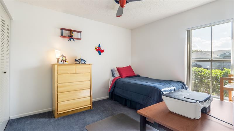 Image 21 of 43 For 4020 72nd Way