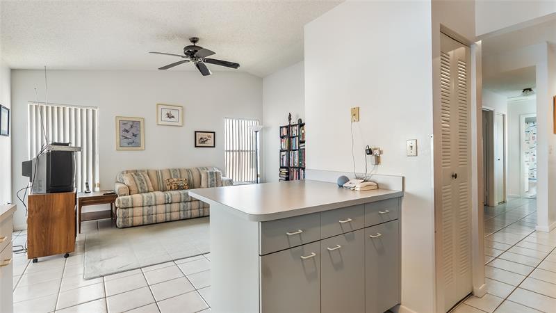 Image 39 of 43 For 4020 72nd Way